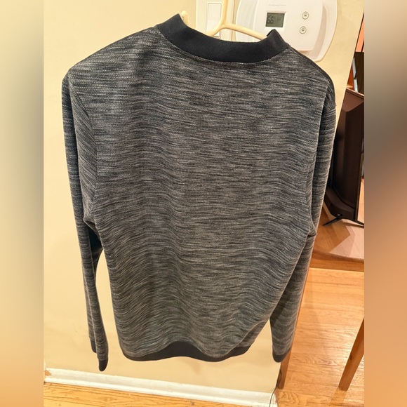 Vince Camuto Men’s Quarter Zip Pullover – Size M - Picture 3 of 4